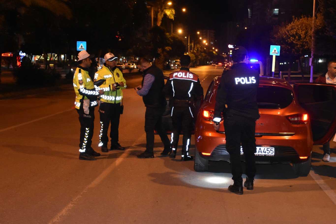 Adana emniyetinden 'şok' uygulaması Adana emniyetinden 'şok' uygulaması